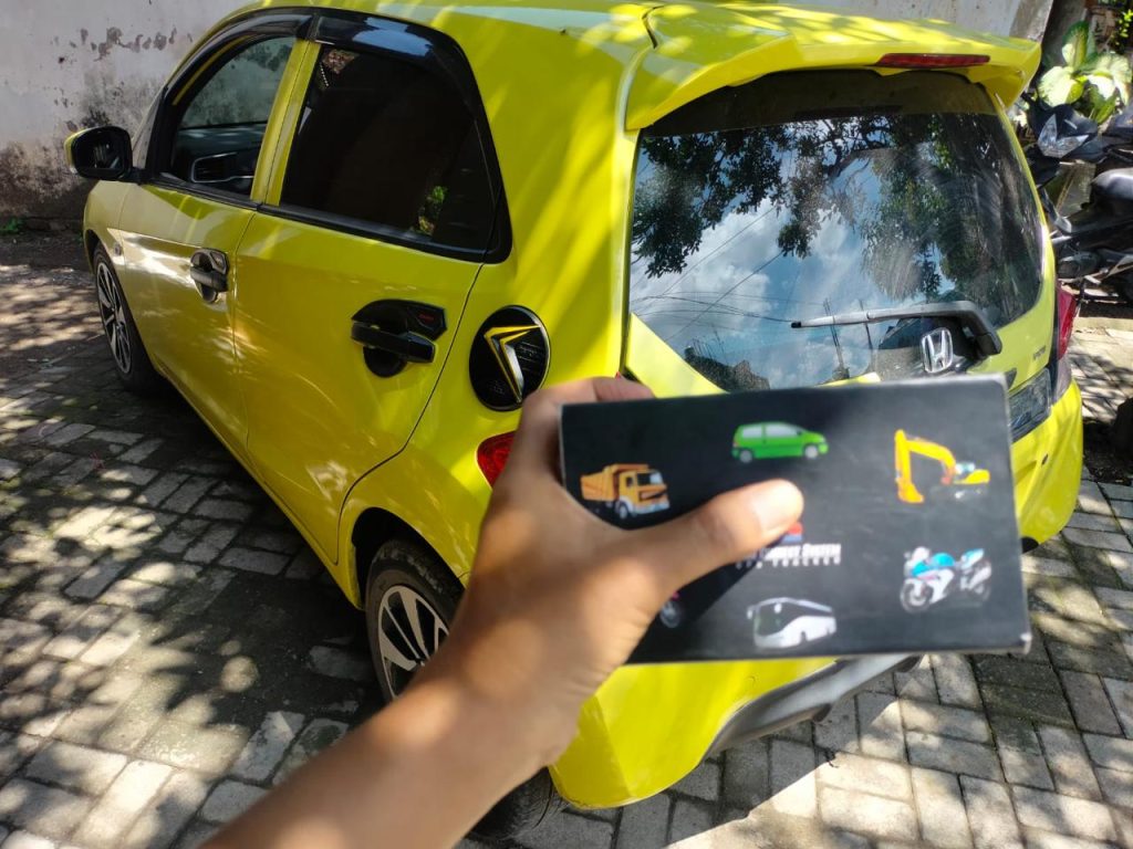 Pemasangan GPS tracker KIDO Connect